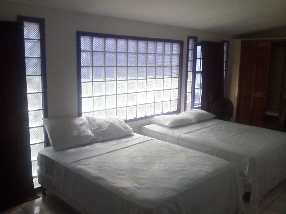 Amelia Guest House San Pedro  Esterno foto