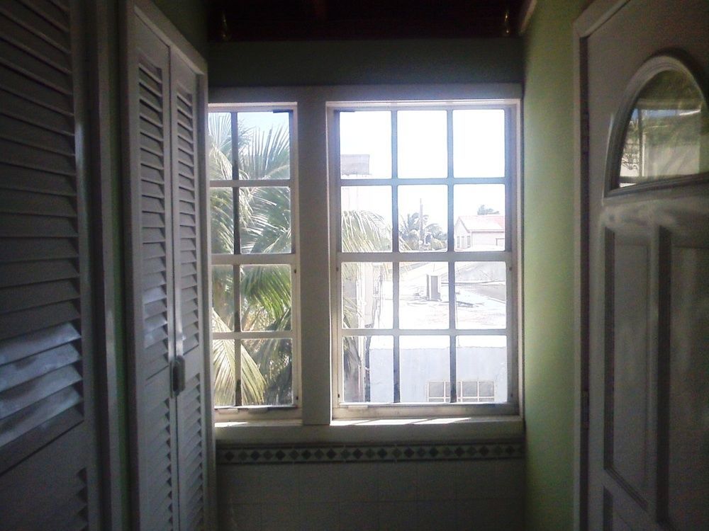 Amelia Guest House San Pedro  Esterno foto