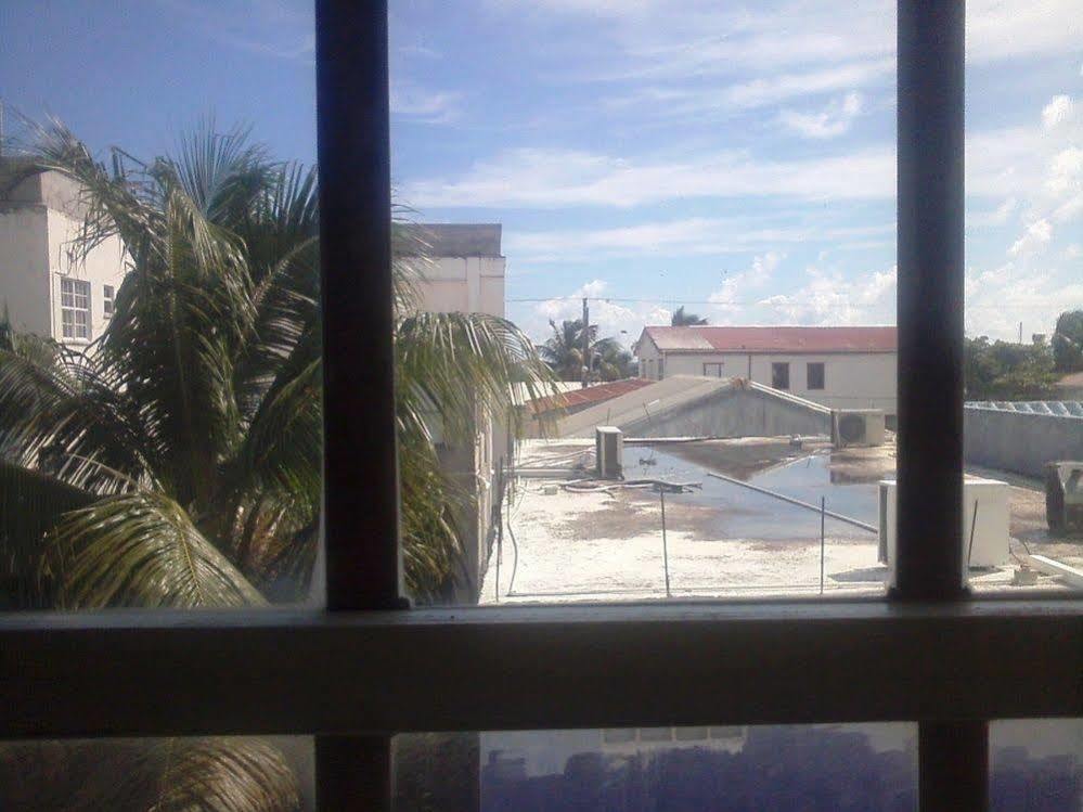 Amelia Guest House San Pedro  Esterno foto